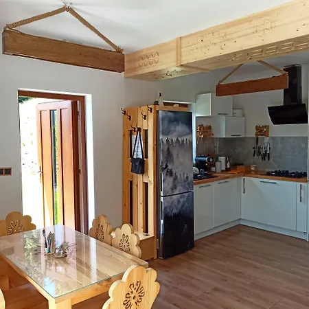 펜션 Z Jacuzzi, W Stylu Goralskim 자보자