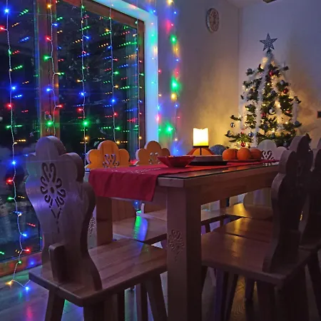 Z Jacuzzi, W Stylu Goralskim 펜션