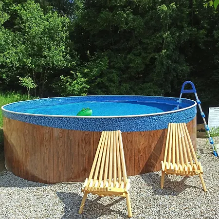 Z Jacuzzi, W Stylu Goralskim 자보자