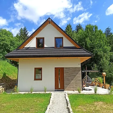 Z Jacuzzi, W Stylu Goralskim *